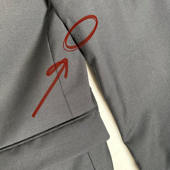 Hugo Boss Blazer Men Size 40R Black 100% Wool Made in USA The Grand Central US - Picture 2 of 14